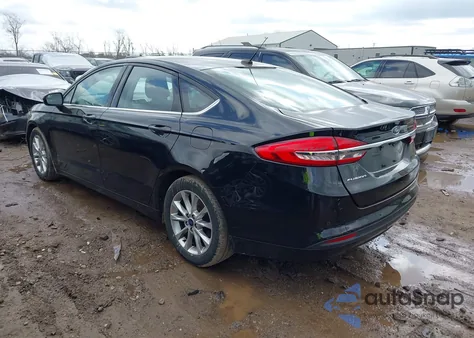 2017 Ford Fusion Se z USA, uszkodzony, nr VIN 3FA6P0H71HR272033